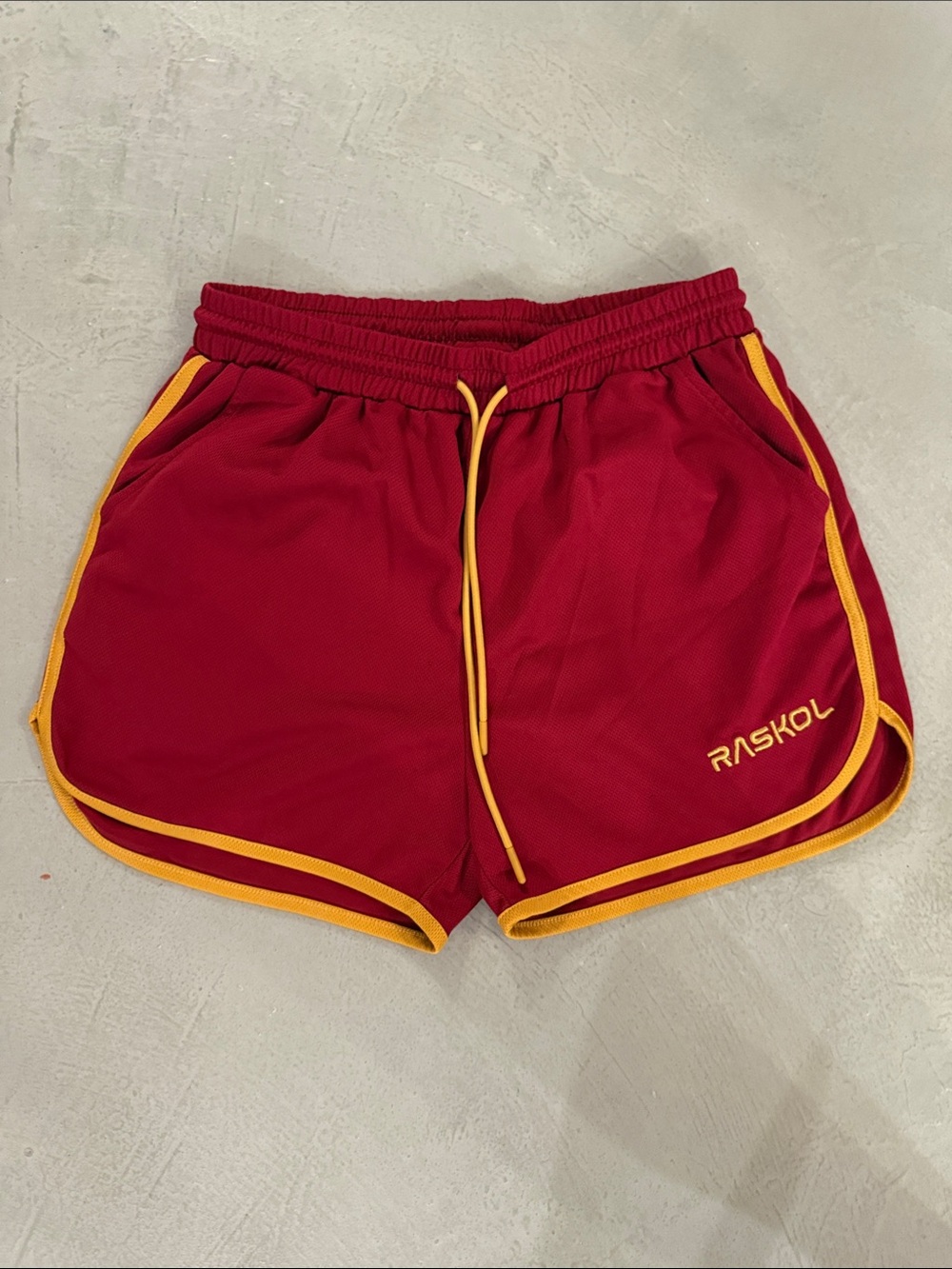Raskol Men’s Maroon Athletic Shorts with Gold Trim Large (Fits like Medium)
